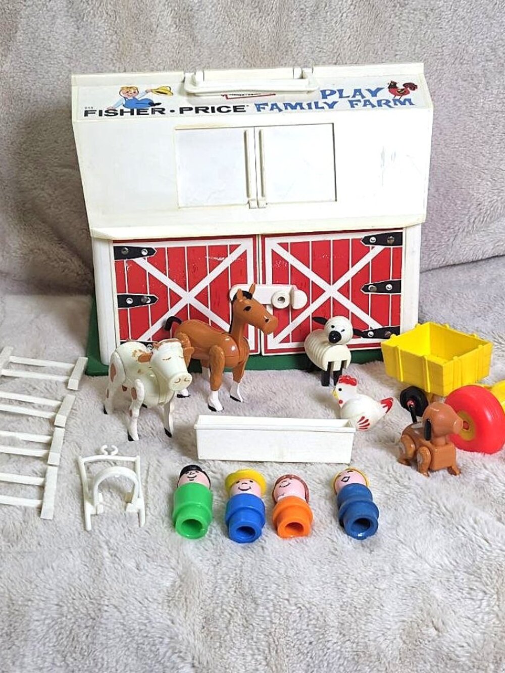 Vintage 1967 Fisher Price Family Play Farm #915 Little People Fisher Price Barn